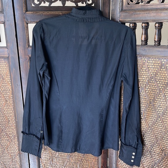 Women’s Size 8 black dress shirt - Picture 6 of 6